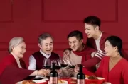 梦到表亲聚餐，揭秘周公解的家族团圆寓意及心理暗示