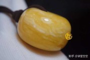 十二星座适合什么蜜蜡