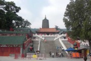 八大处求签灵，求签文化的深层意义与现代启示
