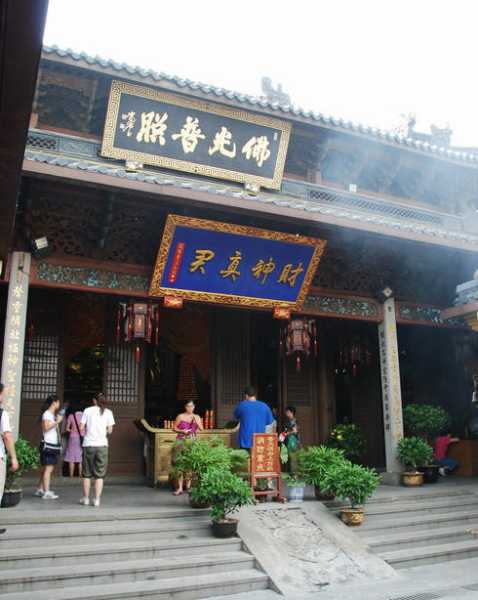 灵顺寺求签准不准呀？这个问题看似简单，却蕴含着深奥的哲理。灵顺寺作为历史上的一座重要寺庙，其求签方式和结果往往让人充满疑惑。本文将从历史、文化和科学的角度，探讨灵顺寺求签的准不准,象征,挑战,文化传承,第1张