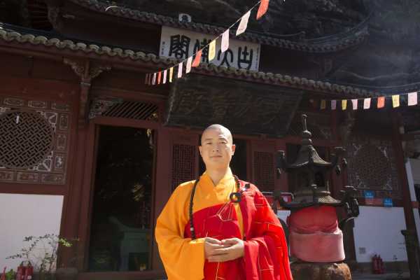 金湖大佛寺求签流程解析,象征,寺庙,祈福,第1张