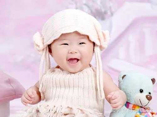 鼠女宝宝取名指南,寓意美好,寓意,希望,宝宝取名,美好,第1张 鼠女宝宝取名指南,寓意美好,寓意,希望,宝宝取名,美好,第1张