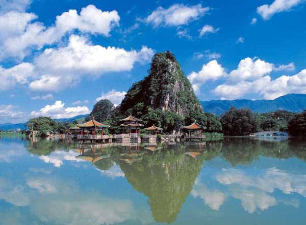 肇庆有哪些寺庙可以求签？guide to finding temples for fortune-telling in Zhaoqing,象征,事业,寺庙,第1张