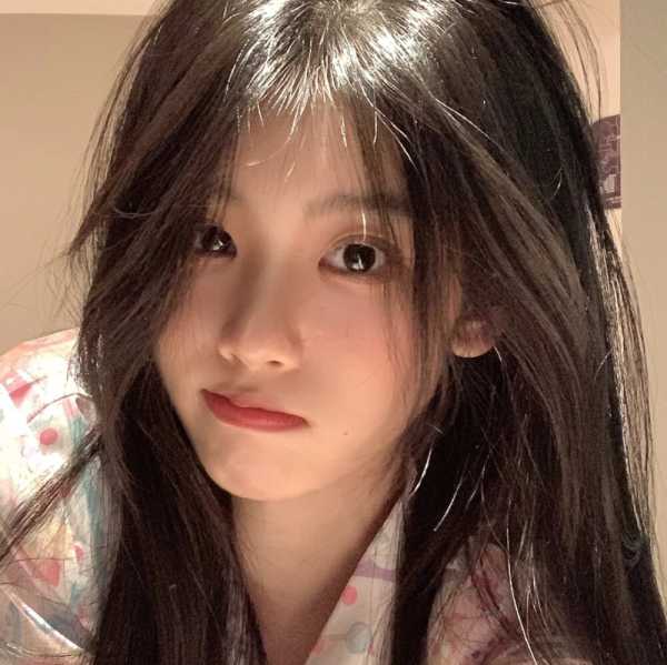 女生帮人求签，禁忌与智慧的平衡,象征,吉时,求签,第1张