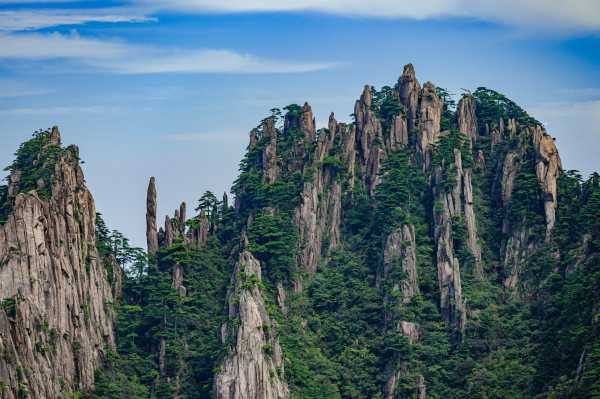 黄山寺庙求签地点解析，如何在众多寺庙中找到合适的签,象征,挑战,求签,第1张