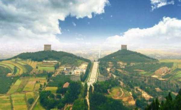 坐山之奥秘，解读传统学中的坐山观法,风水,财运,解读,第1张