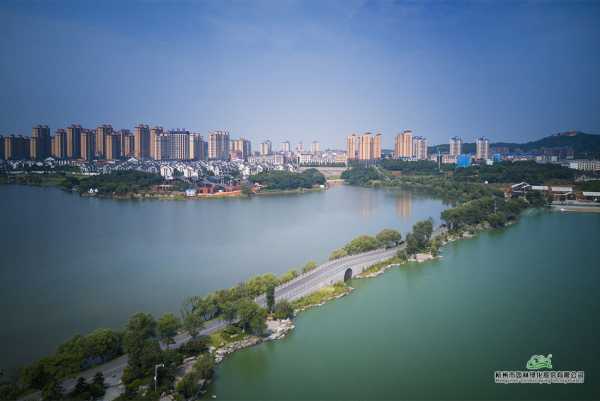 南湖求签岳，一场跨越的文化对话,象征,命运,挑战,第1张