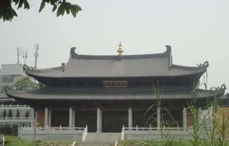 白衣古寺，求签的奥秘与象征,象征,求签,寺庙,第1张