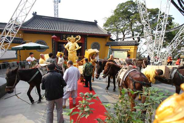 灵顺寺求签95，一场跨越时空的灵性之旅,象征,事业,挑战,第1张