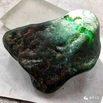 翡翠，寓意与解析,象征,能量,风水,第1张