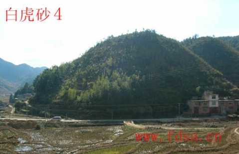 门前有坟，如何调和？解析门前有坟的之道,象征,气场,能量,第1张