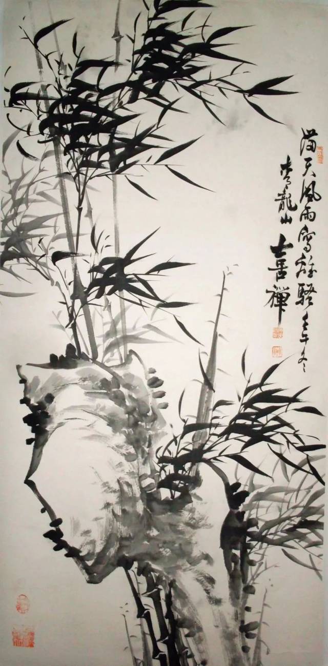 紫竹开花,解析其在中的象征意义,象征,事业,气场,第1张 紫竹开花,解析其在中的象征意义,象征,事业,气场,第1张