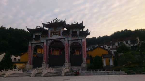 九华街，一场跨越时空的灵性对话,象征,命运,希望,第1张