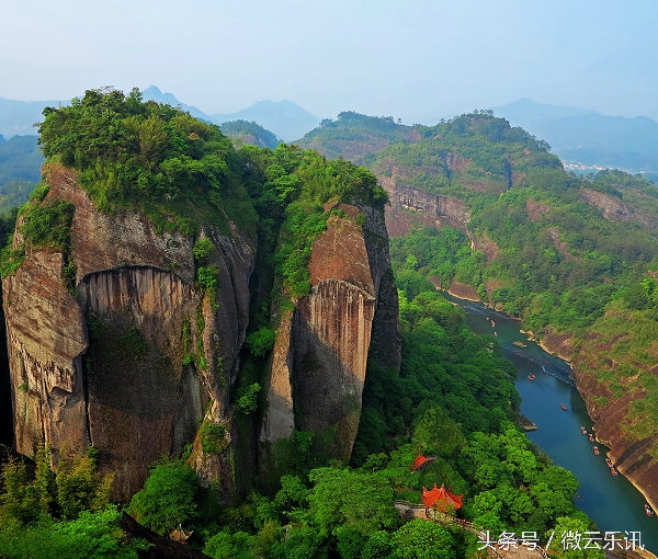 景区求签机器图片,科技助力旅游服务升级,挑战,求签,第1张 景区求签机器图片,科技助力旅游服务升级,挑战,求签,第1张