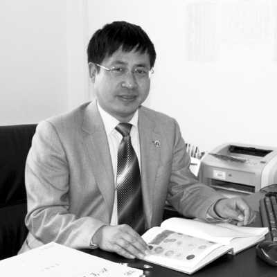 好，用户让我写一篇关于赵姓女宝宝怎么取名的文章，先写标题，再写内容，内容不少于837个字。首先，我需要确定标题，要吸引人又专业。考虑到赵姓和取名的主题，标题可以是赵姓女宝宝取名，传统与现代的结合之道,希望,宝宝取名,传统与现代,第1张