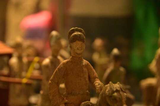 好，用户让我写一篇关于明朝算命祖师爷的文章，标题和内容都要写。首先，我需要确定标题，得吸引人又准确。明朝算命祖师爷，可能叫天师，所以标题可以定为明朝算命祖师爷天师的人生,命运,算命,吉凶,第1张