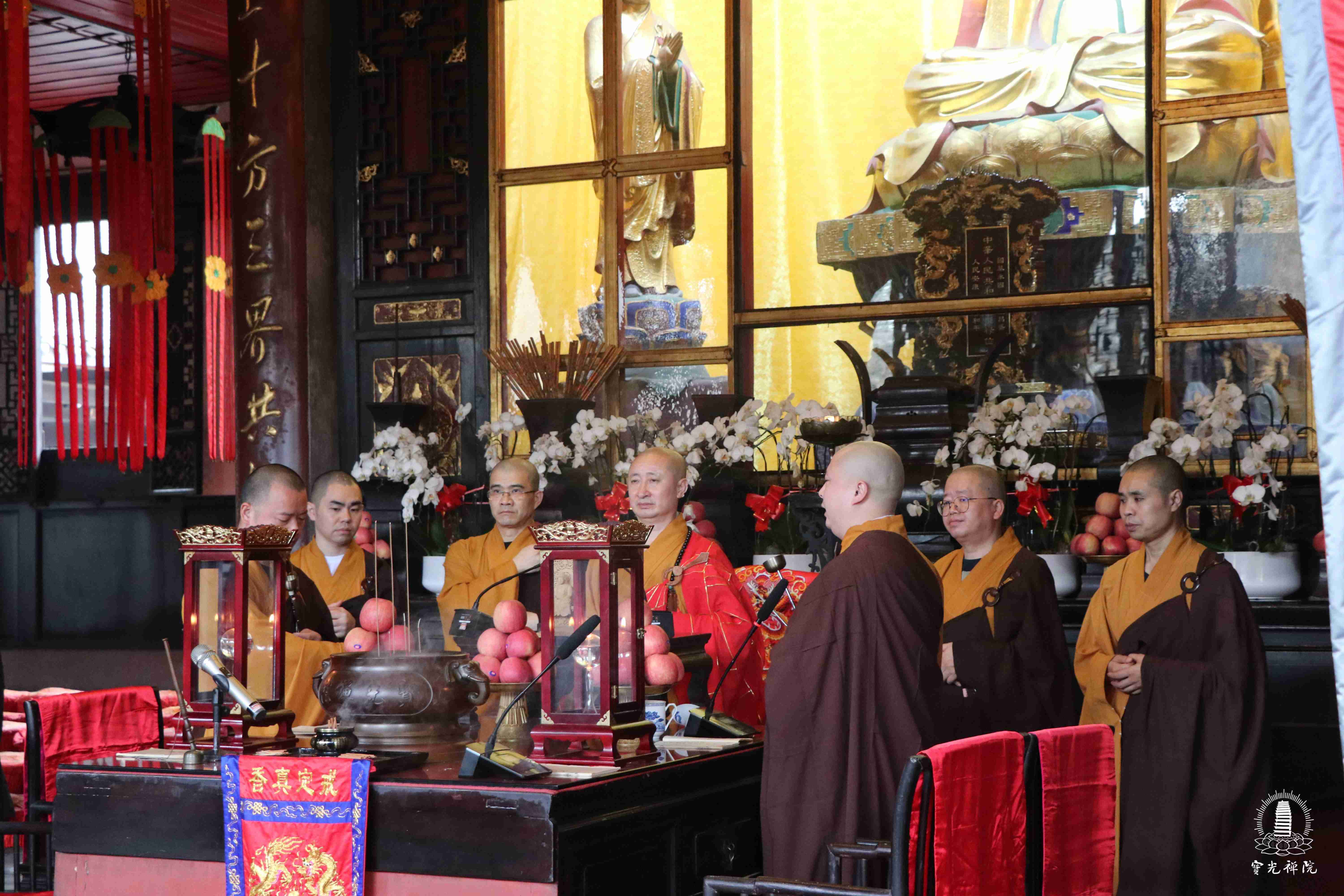 宝光寺求签指南,如何在传统与现代中找到平衡,象征,挑战,希望,第1张 宝光寺求签指南,如何在传统与现代中找到平衡,象征,挑战,希望,第1张