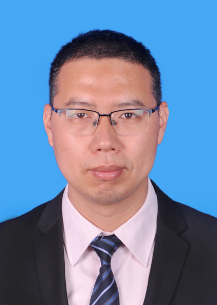 好，用户让我写一篇关于郝建忠八字测算的文章，首先得确定标题。标题要吸引人，同时又能准确反映内容，所以郝建忠八字测算，命运与机遇的交听起来不错，既点明了主题，又带点哲理,命运,事业,挑战,第1张