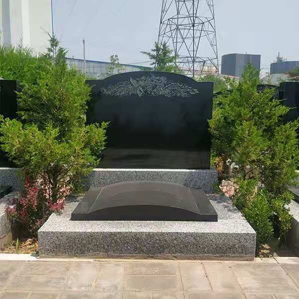 好,用户让我写一篇关于墓地的文章,关键词是墓地朝向什么方位好。首先,我需要确定文章的标题,标题要吸引人,同时包含关键词。比如墓地,方位选择与布局解析这样的标题,既明确又包含关键词,象征,事业,希望,第1张 好,用户让我写一篇关于墓地的文章,关键词是墓地朝向什么方位好。首先,我需要确定文章的标题,标题要吸引人,同时包含关键词。比如墓地,方位选择与布局解析这样的标题,既明确又包含关键词,象征,事业,希望,第1张