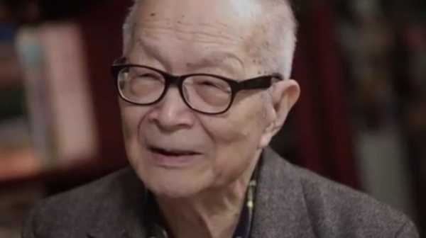 好，用户让我写一篇关于85年生肖牛每日运势的文章，首先得确定标题。标题要简洁有力，可能用85年生肖牛每日运势，运势解析与建议这样的结构，既涵盖了年份和生肖，又明确了内容,挑战,能量,成功,第1张
