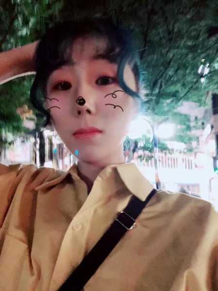 方面，我需要吸引人且明确。比如93年女姻缘，吉凶分析与婚姻建议这样的标题，既点明了年份，又说明了的目的,命运,挑战,八字,第1张