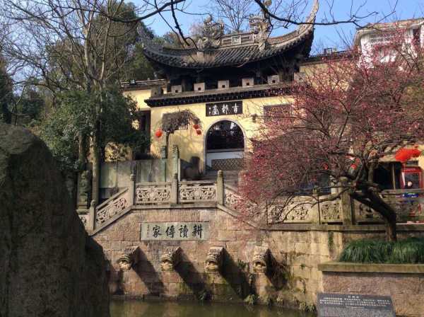 诸暨寺庙求签指南，选择合适的寺庙和方法,希望,求签,寺庙,第1张