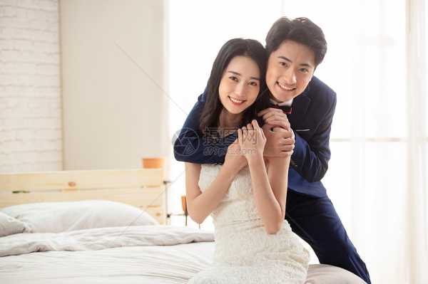 卧室布局，打造和谐美满的关,象征,希望,能量,第1张