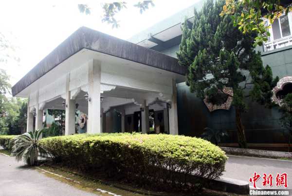 好,用户让我写一篇关于老家求签的文章,首先得确定标题。我想到老家求签,命运的转折与历史的回响这个标题,既点出了人物,又暗示了背后的历史意义,象征,命运,挑战,第1张 好,用户让我写一篇关于老家求签的文章,首先得确定标题。我想到老家求签,命运的转折与历史的回响这个标题,既点出了人物,又暗示了背后的历史意义,象征,命运,挑战,第1张