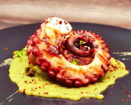 梦见章鱼须子,解读周公解的象征意义,象征,事业,解梦,第1张 梦见章鱼须子,解读周公解的象征意义,象征,事业,解梦,第1张