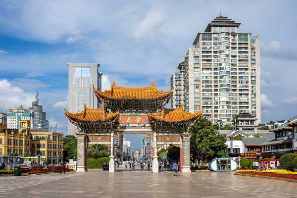 昆明求签哪里好一点儿啊？昆明作为一个有着悠久历史和丰富文化的古城，有许多地方都与求签有着深厚的历史渊源。如果你也对昆明的求签文化感兴趣，或者去昆明旅游，不妨跟着我们一起来了解一下昆明求签的好去处,希望,求签,占卜,第1张