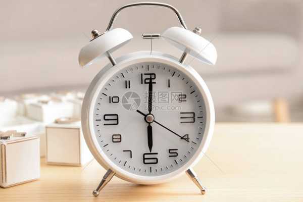 闹钟坏了,也跟着响了!,象征,气场,风水,第1张 闹钟坏了,也跟着响了!,象征,气场,风水,第1张