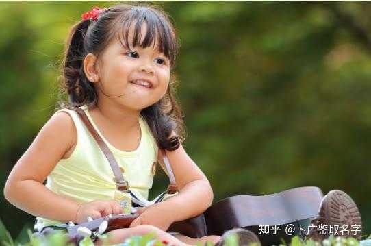 正月出生女宝宝取名技巧,传统与现代结合的艺术,象征,希望,宝宝取名,第1张 正月出生女宝宝取名技巧,传统与现代结合的艺术,象征,希望,宝宝取名,第1张