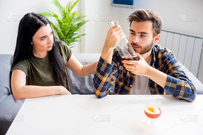 解梦丈夫喝多了酒死了，预示着什么？,象征,事业,希望,第1张