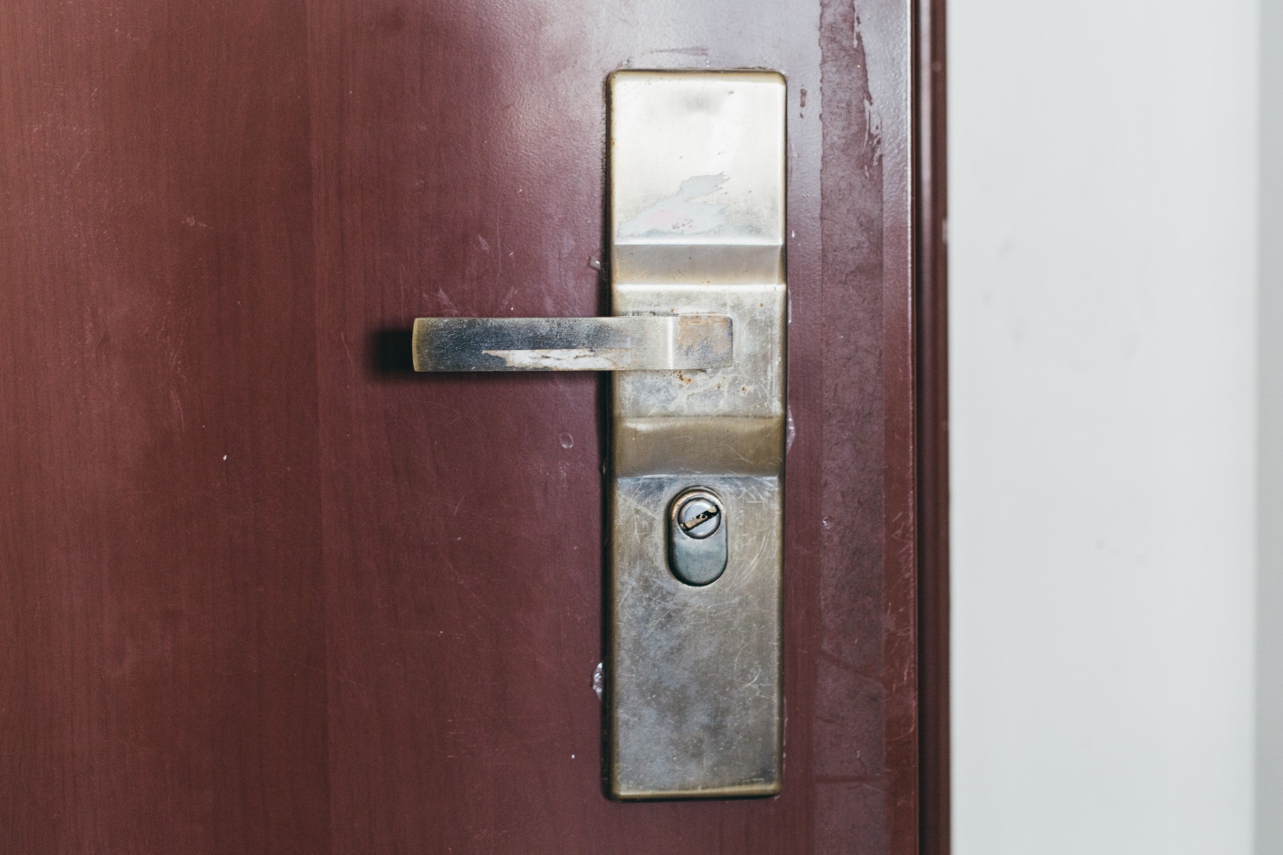 门锁颜色寓意解析,象征,挑战,希望,第1张 门锁颜色寓意解析,象征,挑战,希望,第1张