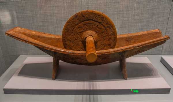 好，用户让我写一篇关于碾子在中的作用的文章，先写标题，再写内容，内容不少于824个字。首先，我需要理解用户的需求。用户可能对感兴趣，或者在做相关研究，需要一篇结构清晰、内容详实的文章,象征,事业,气场,第1张