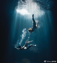 好,用户让我写一篇关于下水口爬老鼠预兆的文章,包括解梦内容,字数不少于903字。首先,我需要确定文章的标题,可能需要一个吸引人的标题,比如下水口爬老鼠预兆,解梦与生活启示,象征,挑战,解梦,第1张 好,用户让我写一篇关于下水口爬老鼠预兆的文章,包括解梦内容,字数不少于903字。首先,我需要确定文章的标题,可能需要一个吸引人的标题,比如下水口爬老鼠预兆,解梦与生活启示,象征,挑战,解梦,第1张