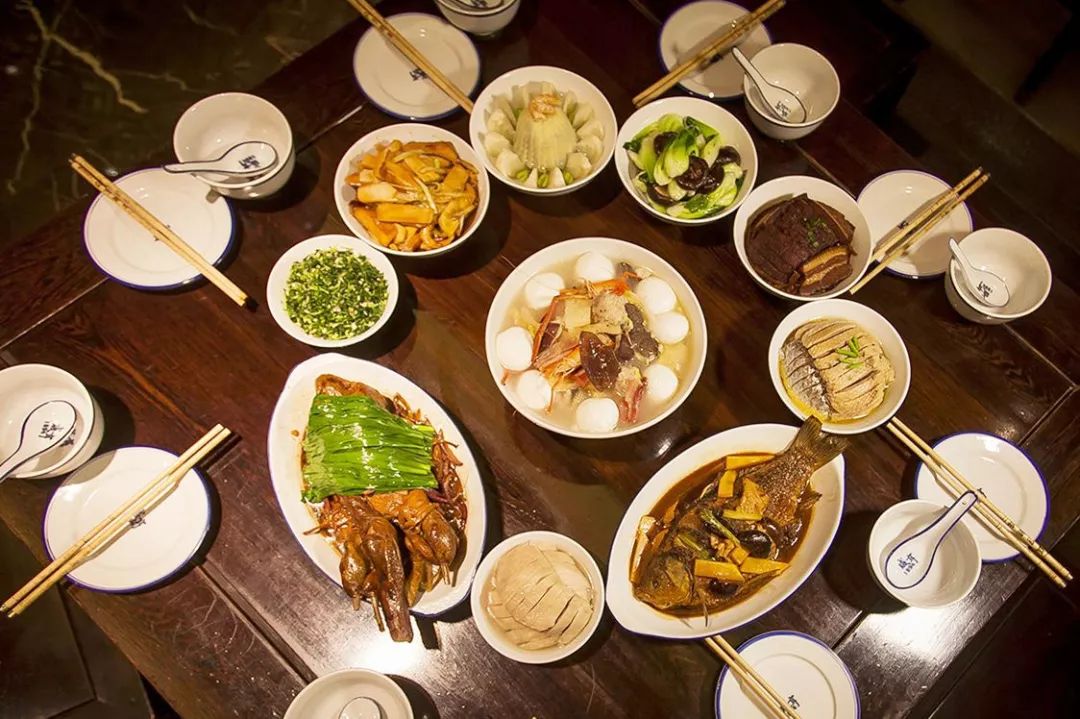 十二星座元旦吃什么饭呢?揭秘星座专属美食菜单!,象征,事业,挑战,第1张 十二星座元旦吃什么饭呢?揭秘星座专属美食菜单!,象征,事业,挑战,第1张