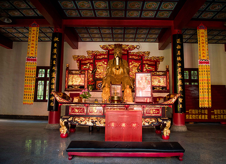 玉清宫求签解惑，传统与现代费用的交,求签,占卜,祈福,第1张