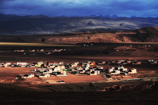 揭秘藏族之道,图解藏族独特的讲究,象征,命运,风水,第1张 揭秘藏族之道,图解藏族独特的讲究,象征,命运,风水,第1张
