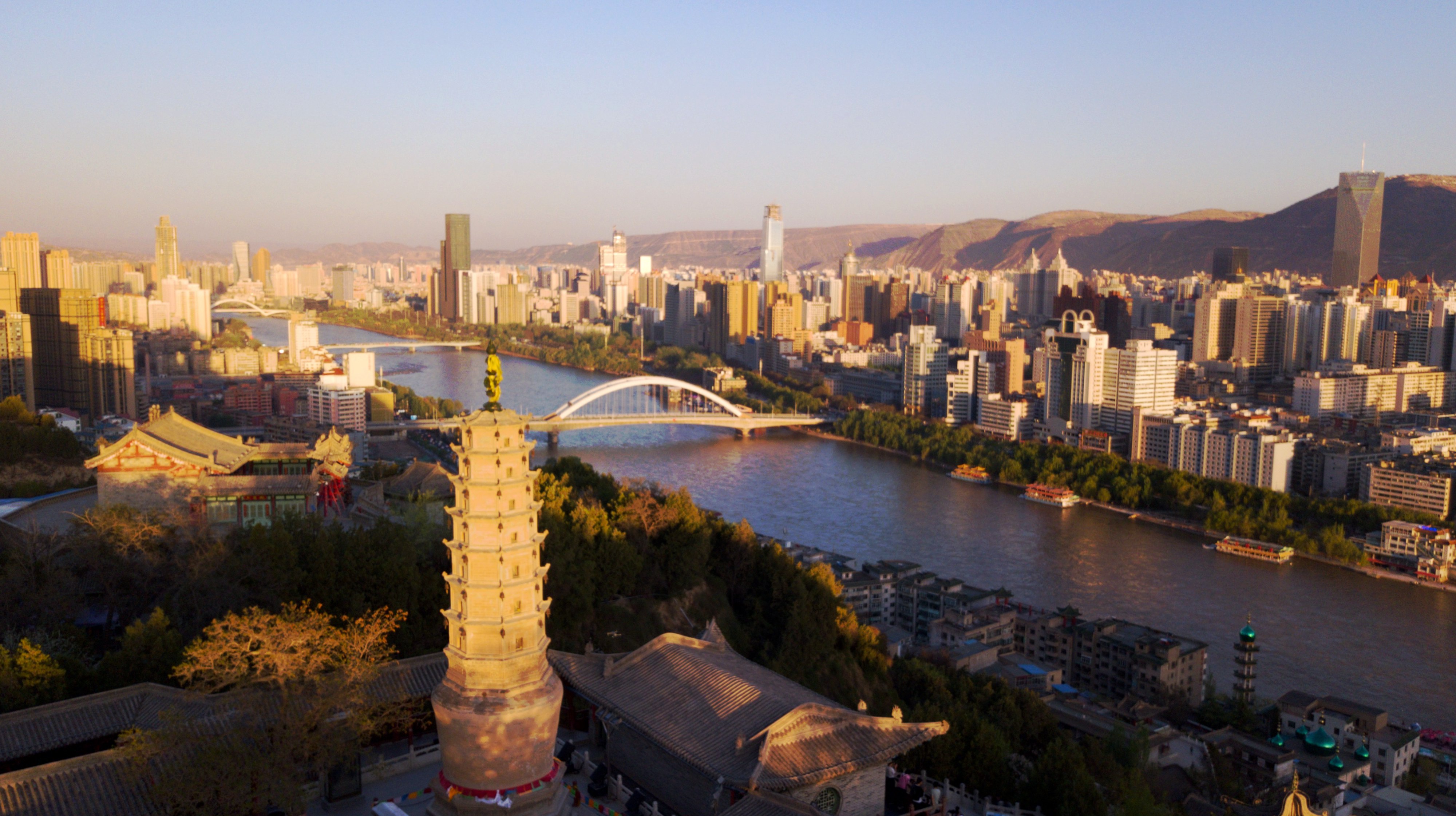 兰州求签灵验之地大盘点,探寻与的交汇点,事业,求签,成功,第1张 兰州求签灵验之地大盘点,探寻与的交汇点,事业,求签,成功,第1张