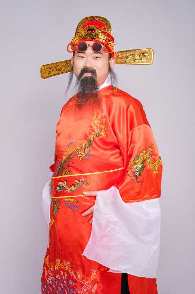 2020新年拜吉时间表,迎新年的传统仪式与最佳祈福时刻详解,象征,事业,吉时,第1张 2020新年拜吉时间表,迎新年的传统仪式与最佳祈福时刻详解,象征,事业,吉时,第1张