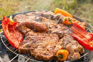 揭秘梦境中的美食，梦见吃肉是什么意思？,象征,事业,希望,第1张