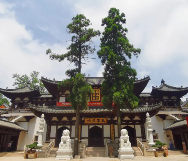 探寻径山寺的神秘，游客热议能否求签，揭秘古刹的祈福文化,命运,求签,美好,第1张