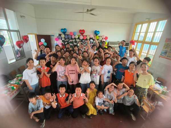 梦见孩子换教室，揭秘梦境中的预示与心理解读,挑战,自我,美好,第1张