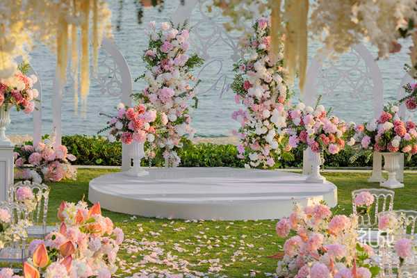 订婚晚宴吉时查询表图片，把握良辰美景，共度美好时光,希望,吉时,星座,第1张