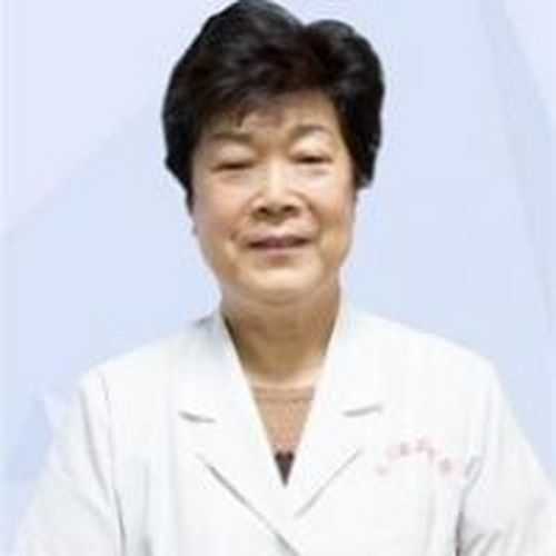 女宝宝取名，唐氏家族，以芯为韵，寓意聪慧与灵动的名字推荐,象征,希望,宝宝取名,第1张