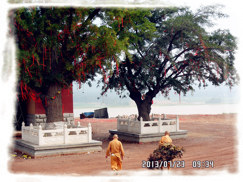 灵山寺求签,古老的与现代生活的碰撞,有用与否,心知肚明,希望,自我,求签,第1张 灵山寺求签,古老的与现代生活的碰撞,有用与否,心知肚明,希望,自我,求签,第1张