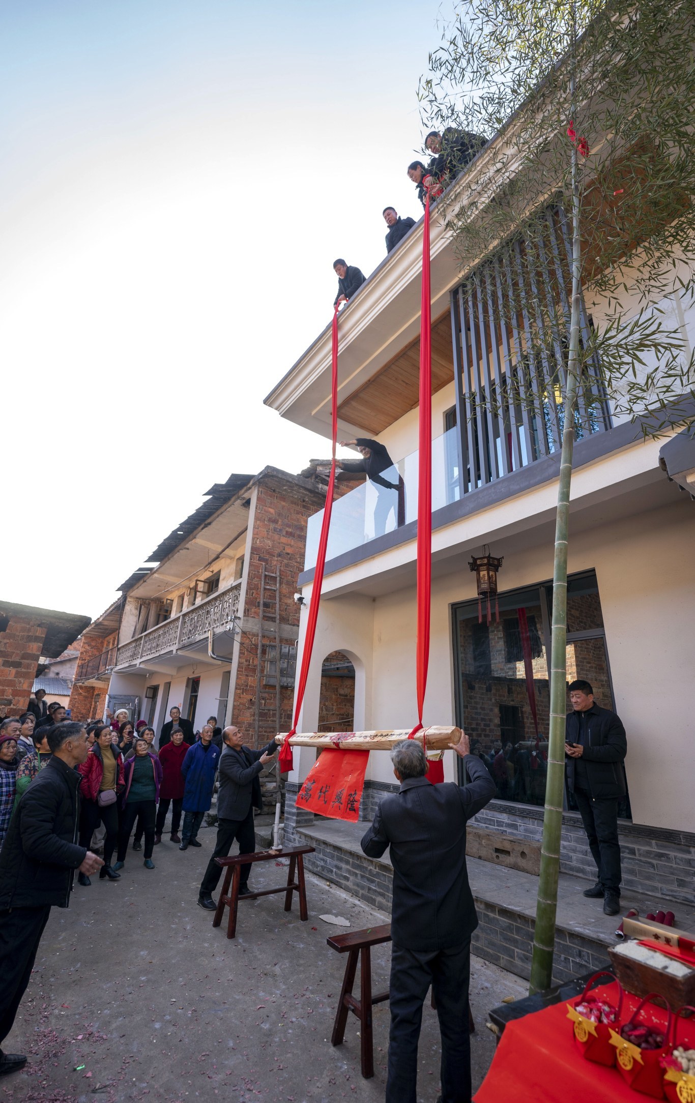 2018年上梁吉时揭秘，8月上梁的最佳良辰吉日,象征,事业,希望,第1张