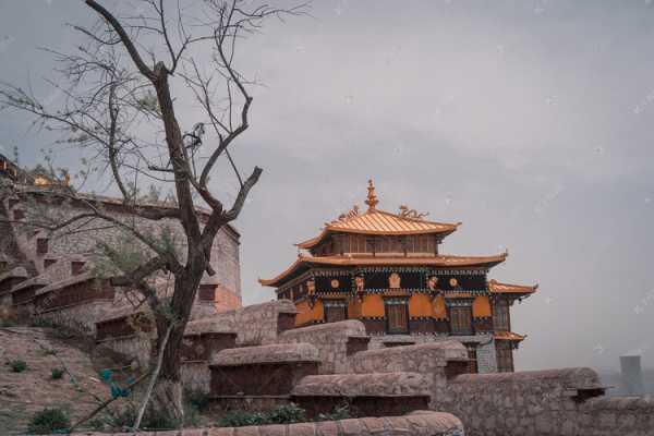 探寻神秘拉僧庙，能否在此求签祈福，开启心灵之旅？,希望,求签,美好,第1张