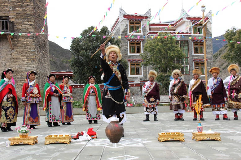 开坛吉时已到——传承与创新的文化盛宴,象征,吉时,合作,第1张